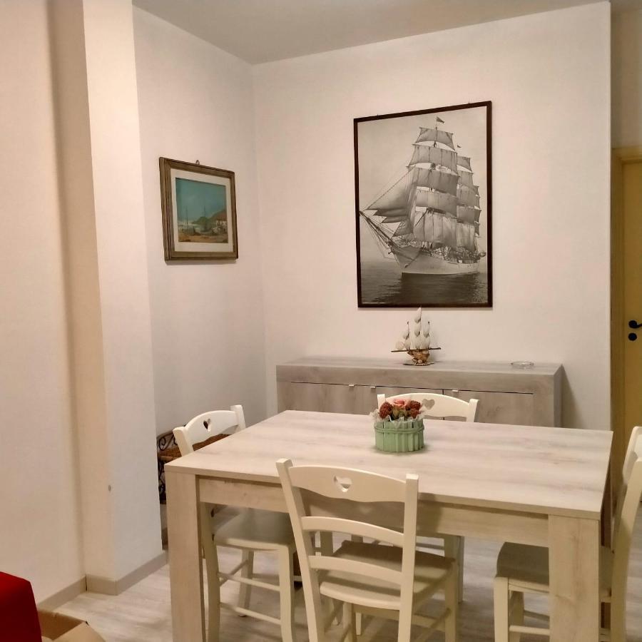 La Casa Al Mare Di Giulia Lejlighed Porto Potenza Picena Eksteriør billede